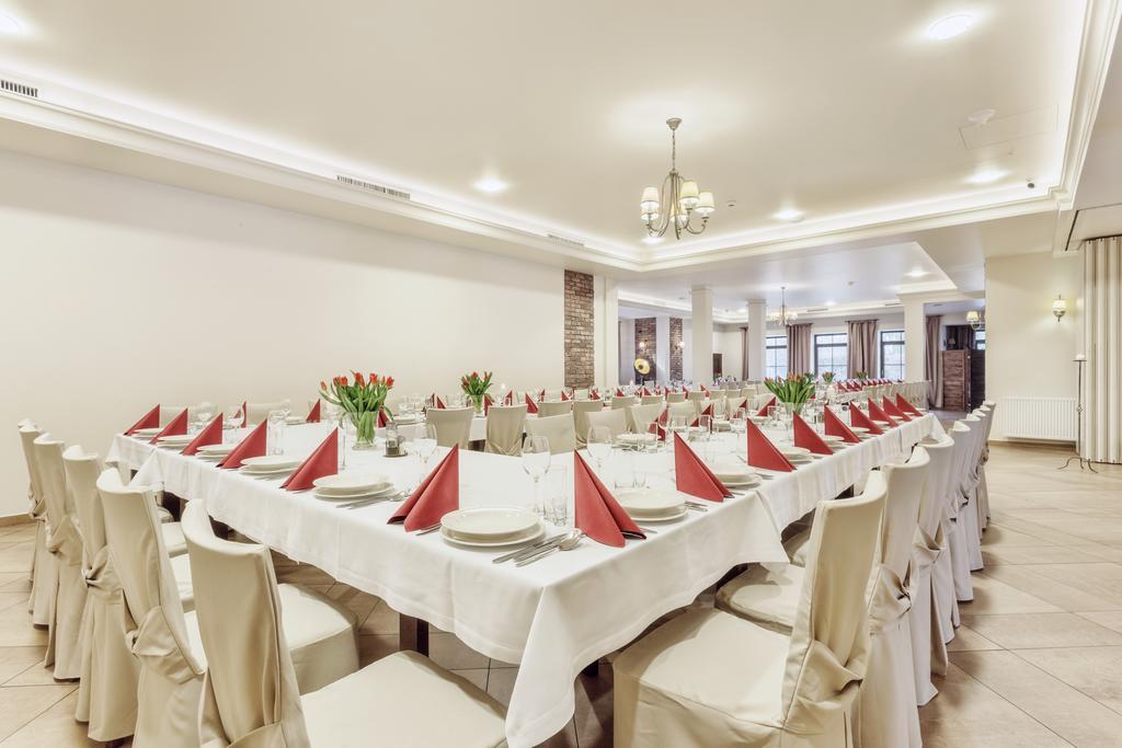 Hotel Modrzewiowy Dwor Gliwice Luaran gambar