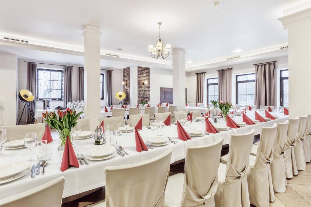 Hotel Modrzewiowy Dwor Gliwice Luaran gambar